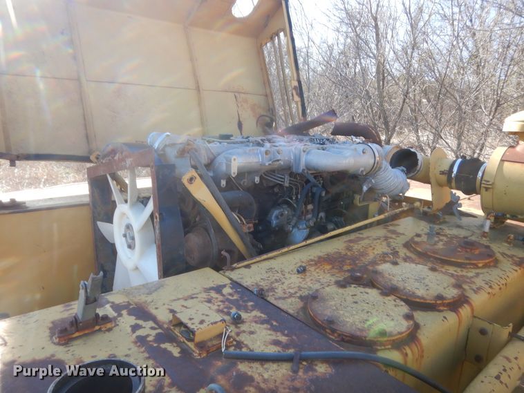 image for item DJ2177 1985 Mitsubishi MS230LC-3  excavator