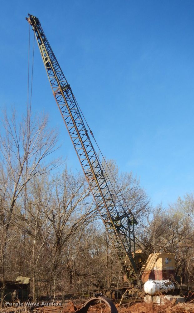 image for item DJ2180 Bucyrus Erie  crane