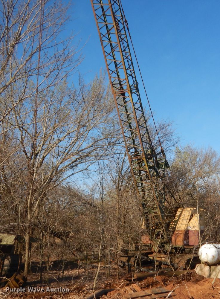 image for item DJ2180 Bucyrus Erie  crane