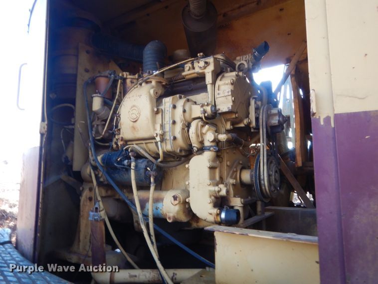 image for item DJ2180 Bucyrus Erie  crane