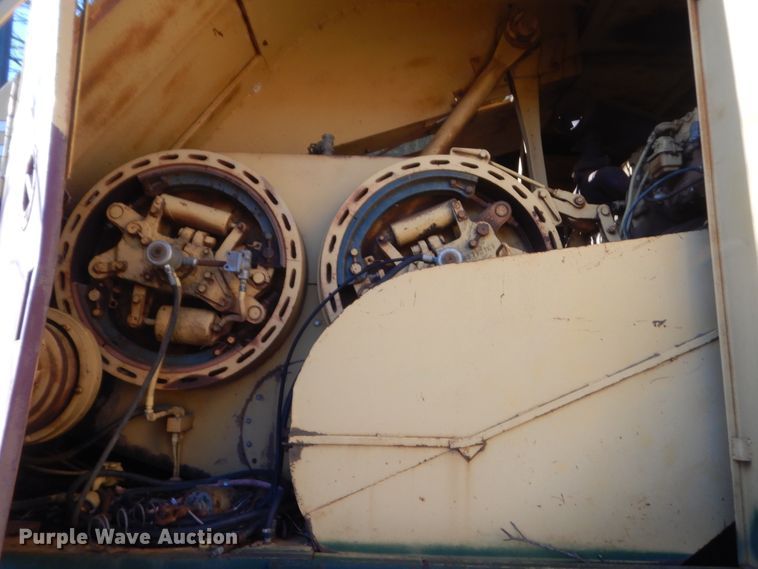 image for item DJ2180 Bucyrus Erie  crane