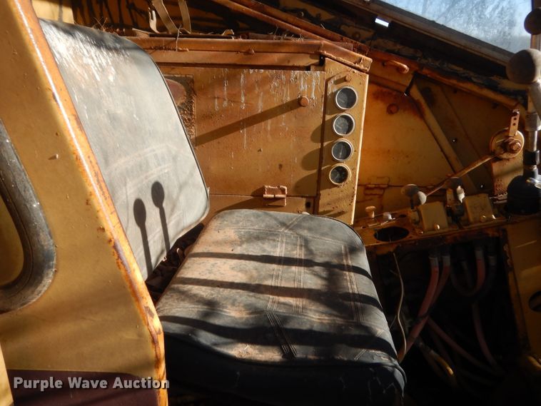 image for item DJ2180 Bucyrus Erie  crane