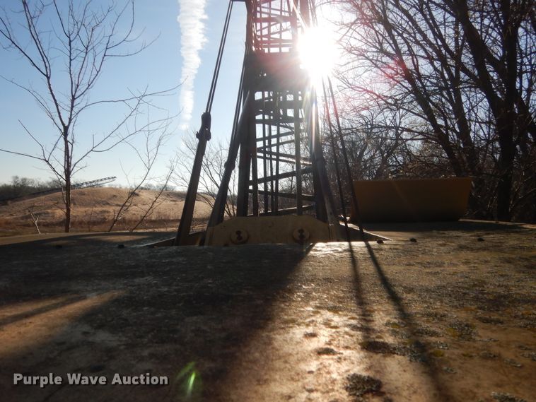 image for item DJ2180 Bucyrus Erie  crane