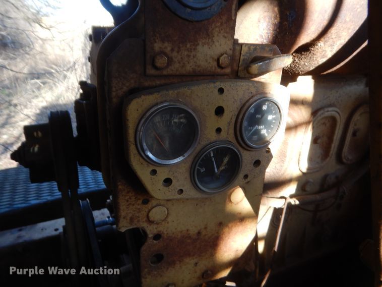 image for item DJ2180 Bucyrus Erie  crane