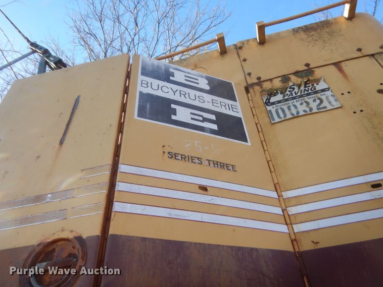 image for item DJ2180 Bucyrus Erie  crane