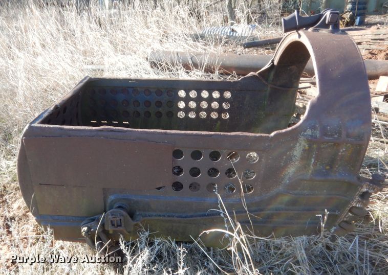 image for item DJ2181 Hendrix drag line bucket