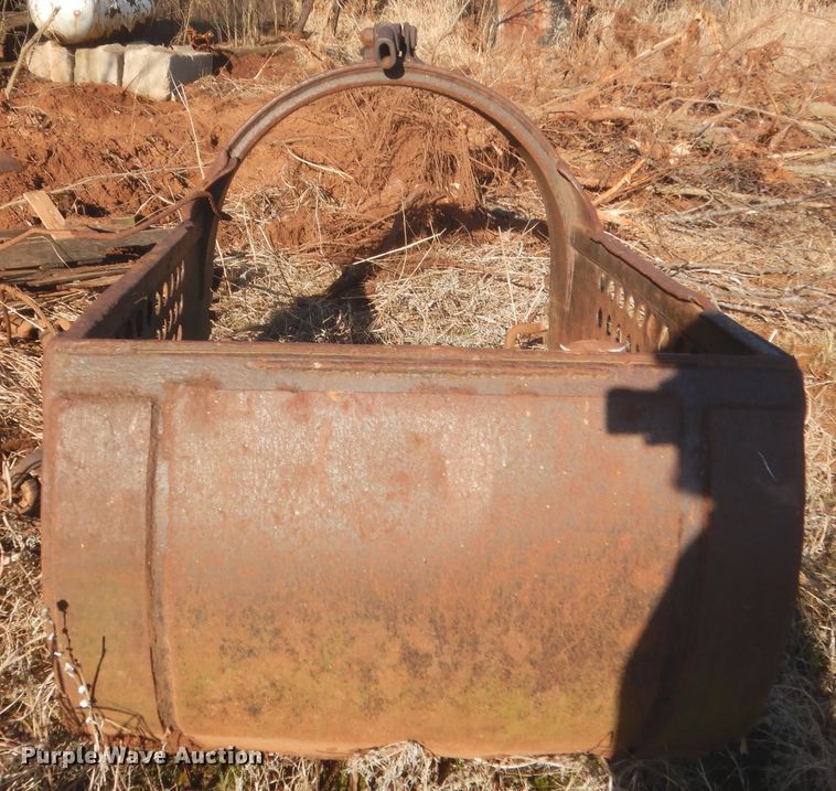 image for item DJ2181 Hendrix drag line bucket