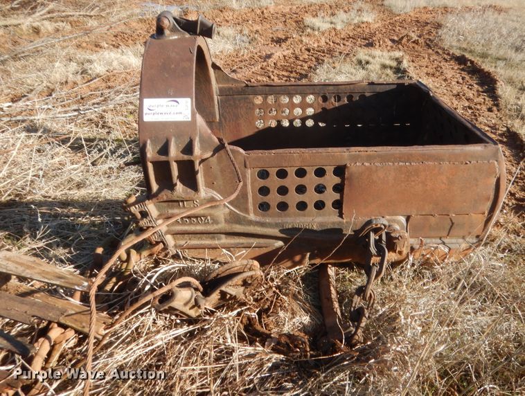 image for item DJ2181 Hendrix drag line bucket