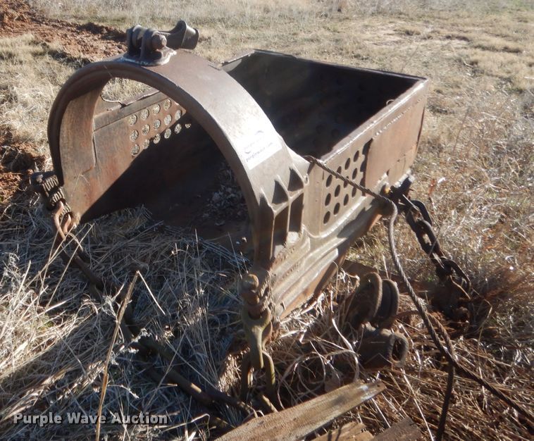 image for item DJ2181 Hendrix drag line bucket