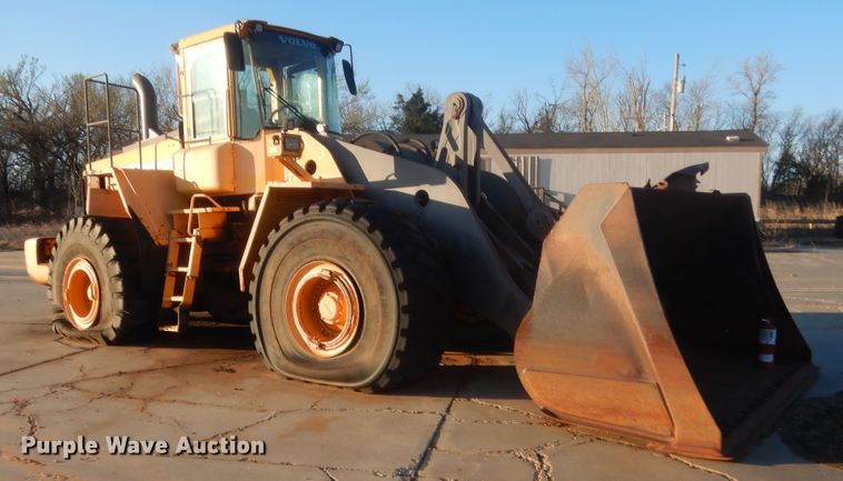 image for item DJ2184 2000 Volvo L220D  wheel loader
