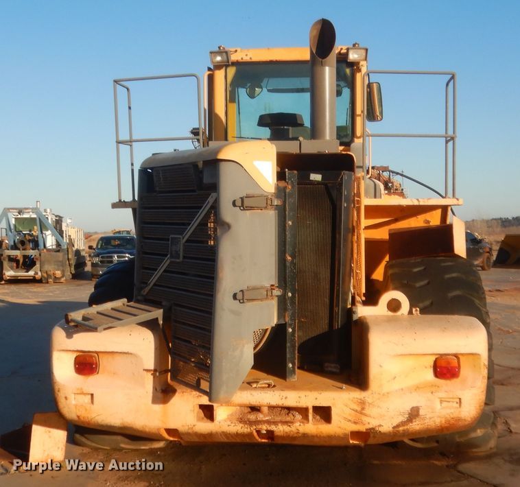 image for item DJ2184 2000 Volvo L220D  wheel loader