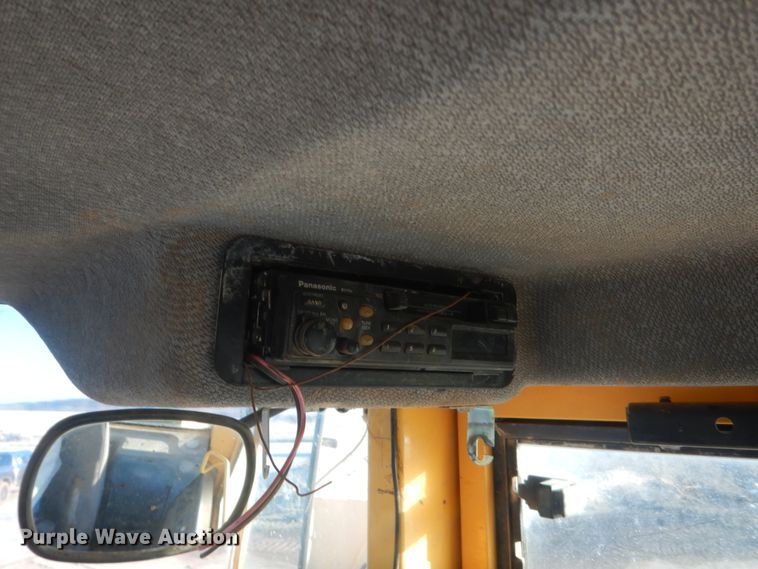 image for item DJ2184 2000 Volvo L220D  wheel loader