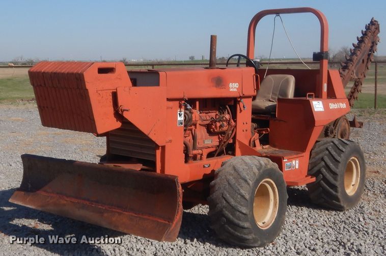 image for item DJ2188 Ditch Witch 6510  trencher