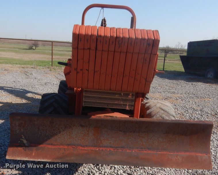 image for item DJ2188 Ditch Witch 6510  trencher