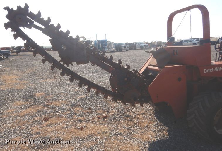 image for item DJ2188 Ditch Witch 6510  trencher