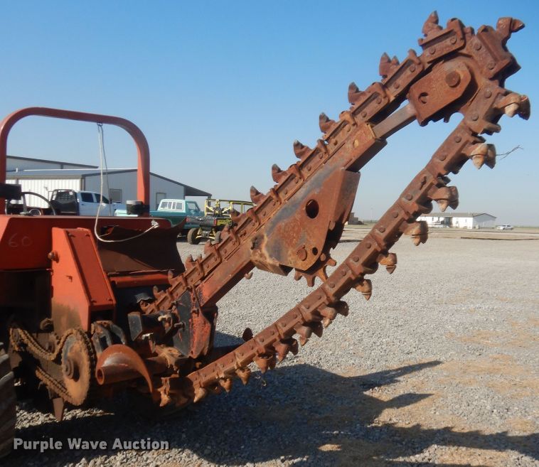 image for item DJ2188 Ditch Witch 6510  trencher