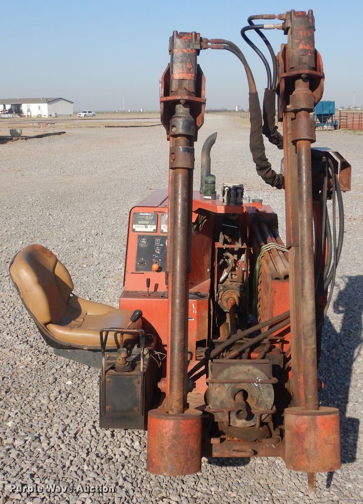 image for item DJ2189 2007 Ditch Witch JT520  directional boring unit