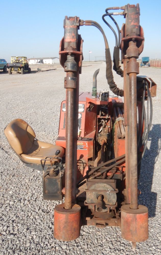image for item DJ2189 2007 Ditch Witch JT520  directional boring unit