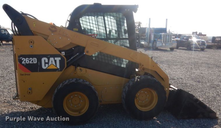 image for item DJ2211 2016 Caterpillar 262D  skid steer loader