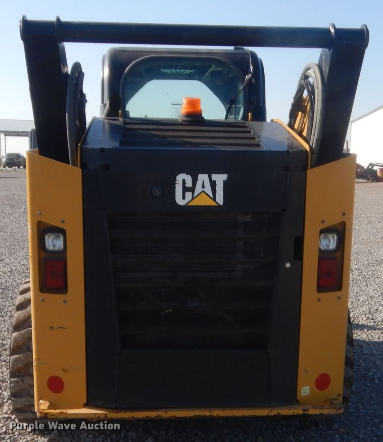 image for item DJ2211 2016 Caterpillar 262D  skid steer loader