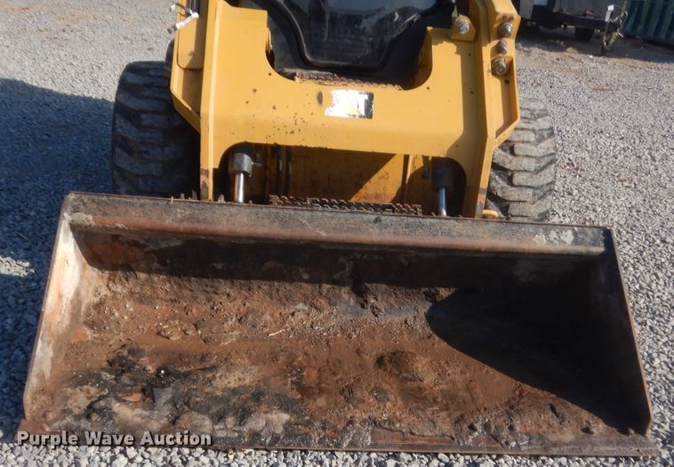 image for item DJ2211 2016 Caterpillar 262D  skid steer loader