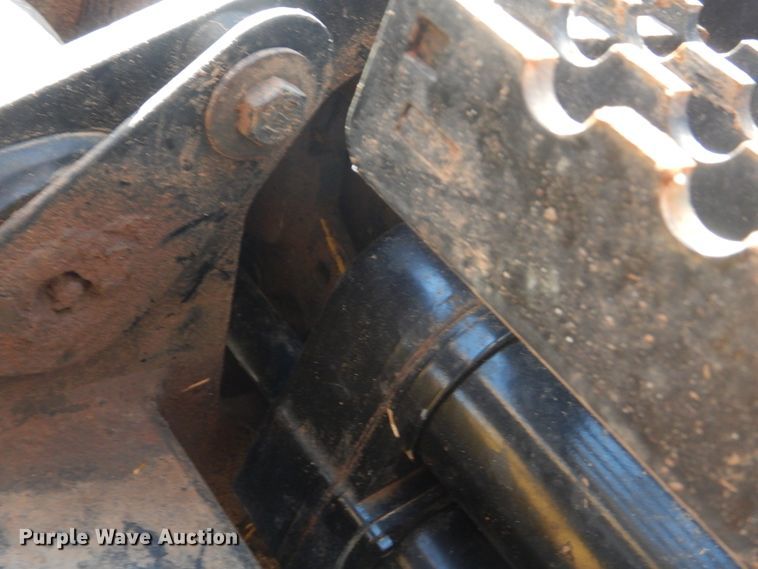 image for item DJ2211 2016 Caterpillar 262D  skid steer loader