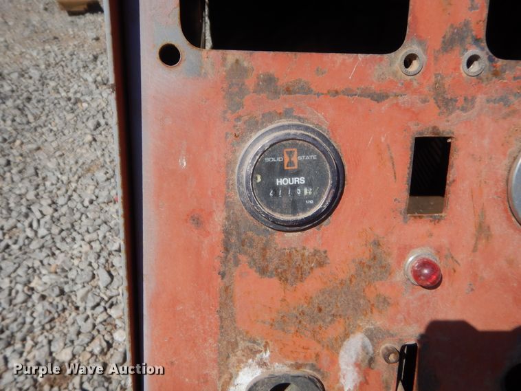 image for item DJ2220 1999 Ditch Witch JT520  directional boring unit