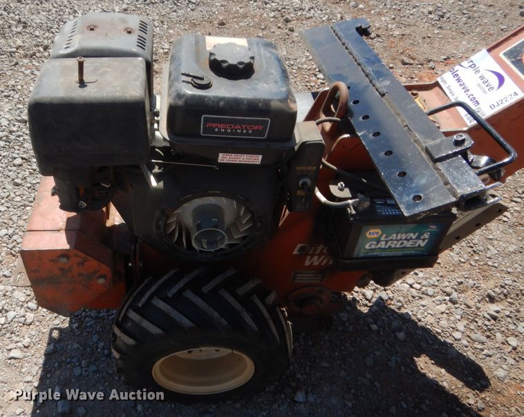 image for item DJ2224 Ditch Witch 100SX  vibratory cable plow