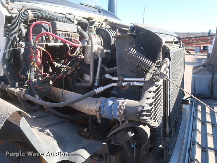 image for item DJ2300 2005 Chevrolet C6500  service truck