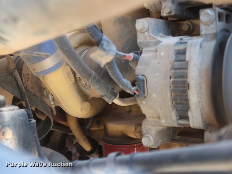 image for item DJ2300 2005 Chevrolet C6500  service truck