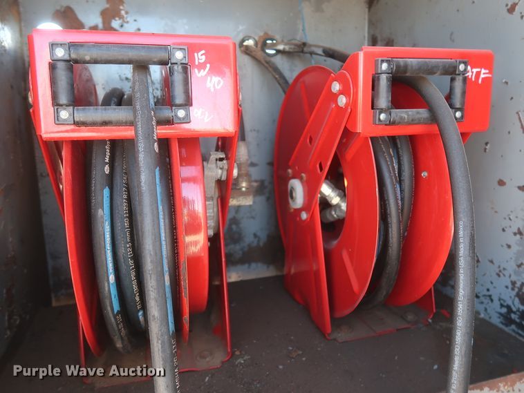 image for item DJ2300 2005 Chevrolet C6500  service truck