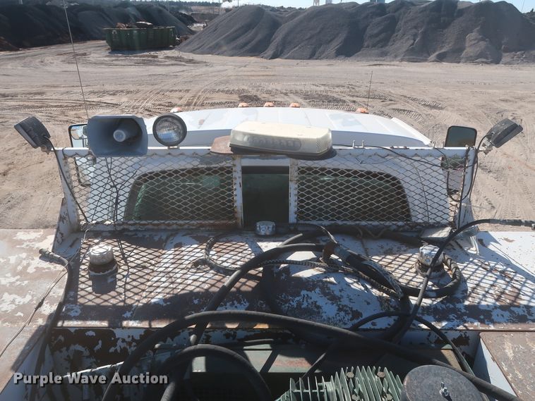 image for item DJ2300 2005 Chevrolet C6500  service truck