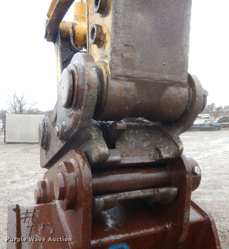 image for item DJ2961 2008 Komatsu PC228USLC-3EO  excavator