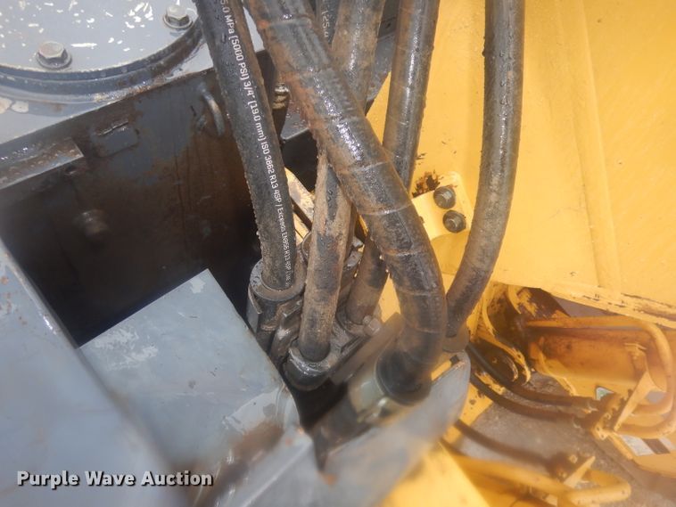 image for item DJ2961 2008 Komatsu PC228USLC-3EO  excavator