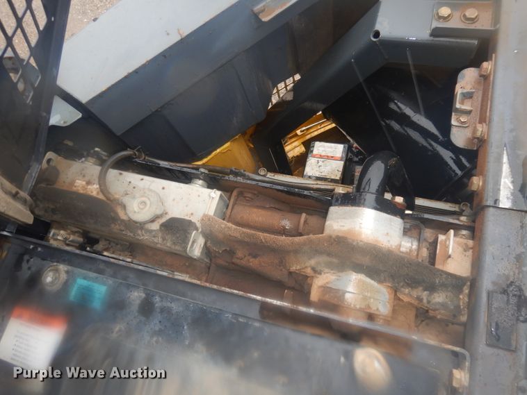 image for item DJ2961 2008 Komatsu PC228USLC-3EO  excavator