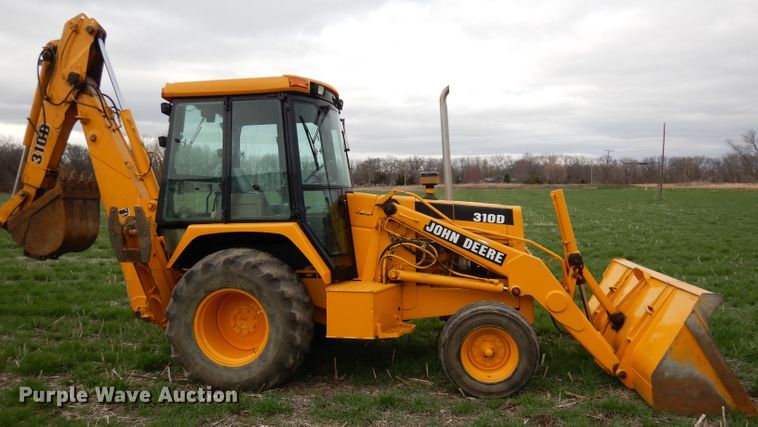 image for item DJ2979 1991 John Deere 310D  backhoe