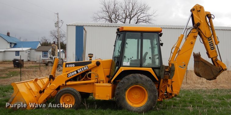 image for item DJ2979 1991 John Deere 310D  backhoe