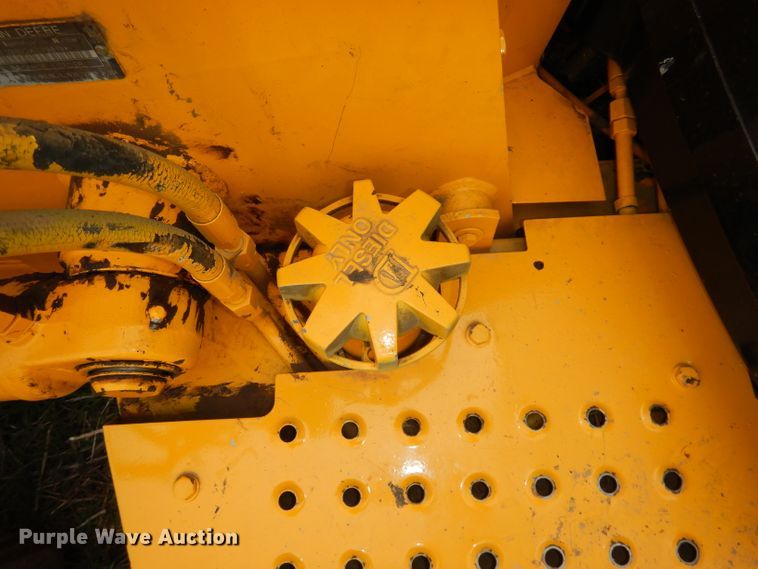 image for item DJ2979 1991 John Deere 310D  backhoe