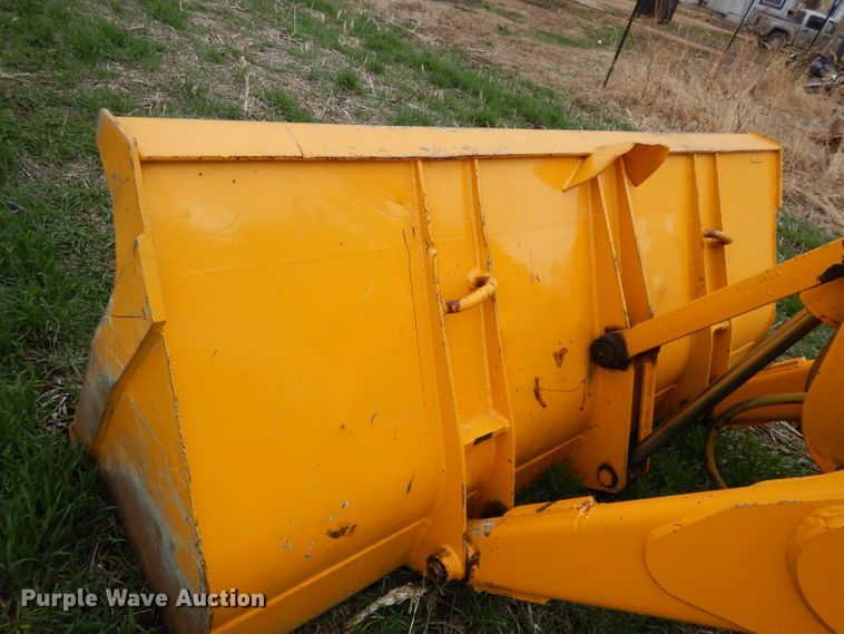 image for item DJ2979 1991 John Deere 310D  backhoe