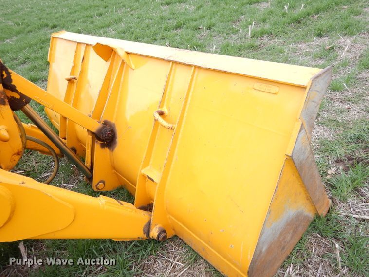 image for item DJ2979 1991 John Deere 310D  backhoe