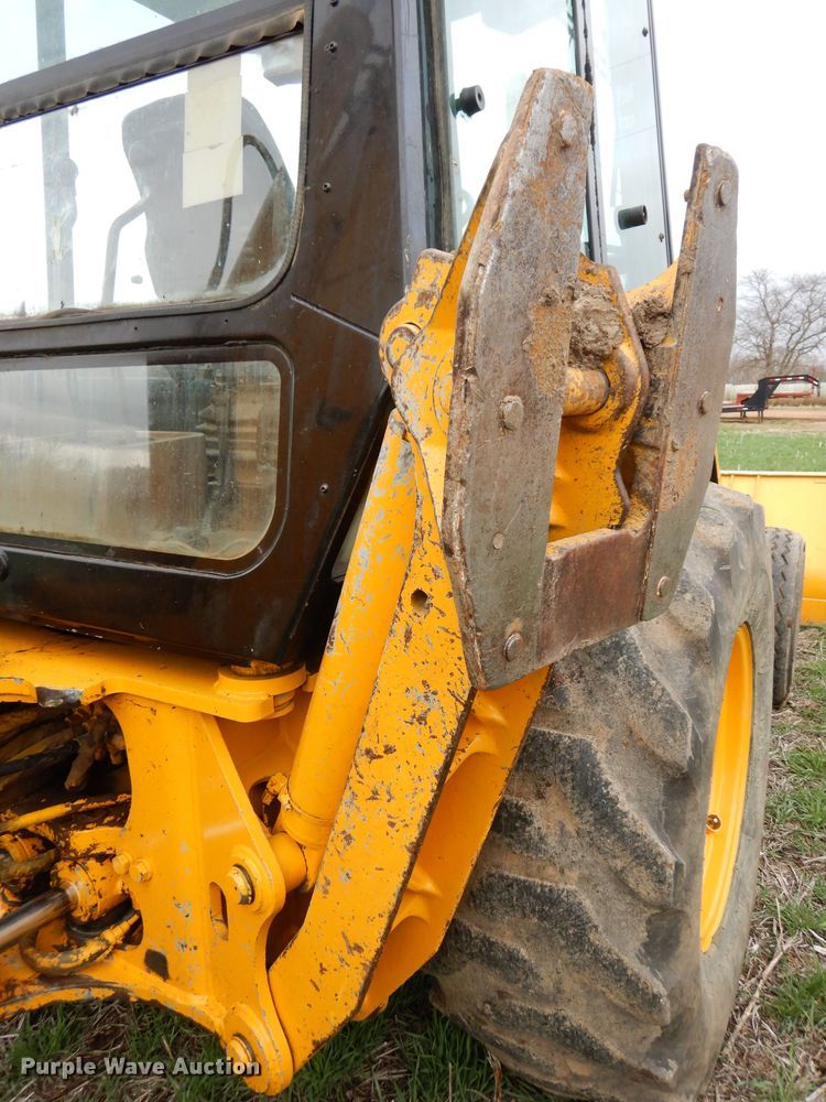 image for item DJ2979 1991 John Deere 310D  backhoe