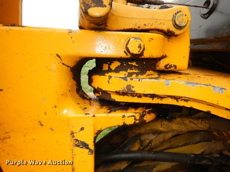 image for item DJ2979 1991 John Deere 310D  backhoe