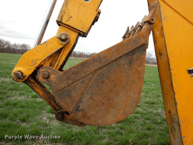 image for item DJ2979 1991 John Deere 310D  backhoe