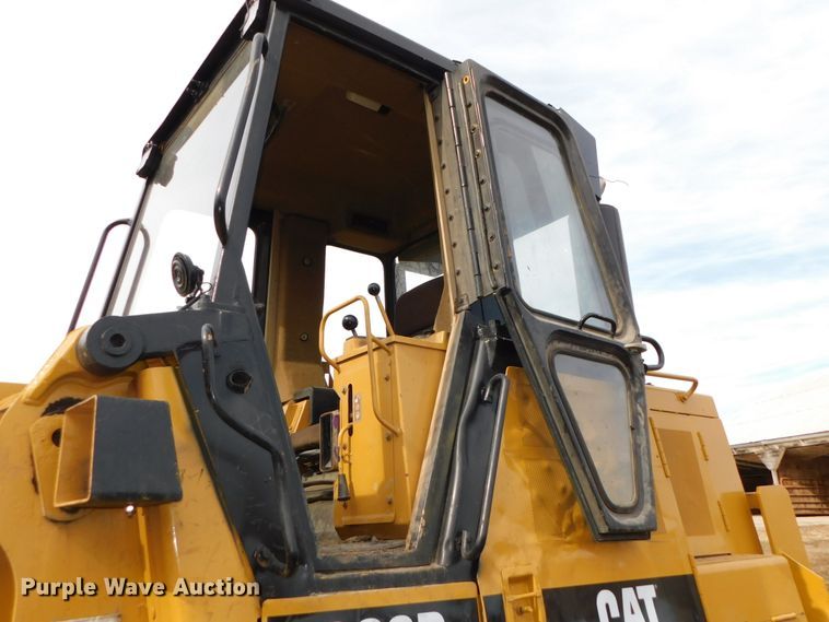 image for item DJ5965 1999 Caterpillar 963B  track loader