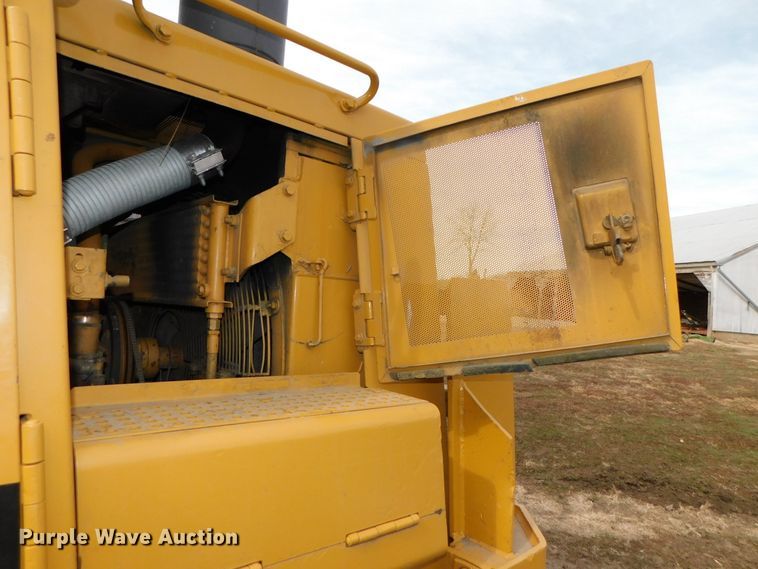 image for item DJ5965 1999 Caterpillar 963B  track loader