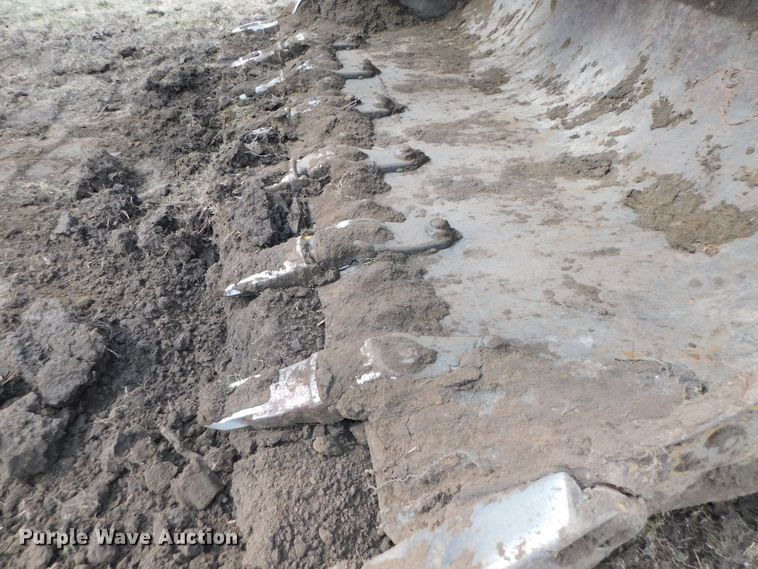 image for item DJ5965 1999 Caterpillar 963B  track loader