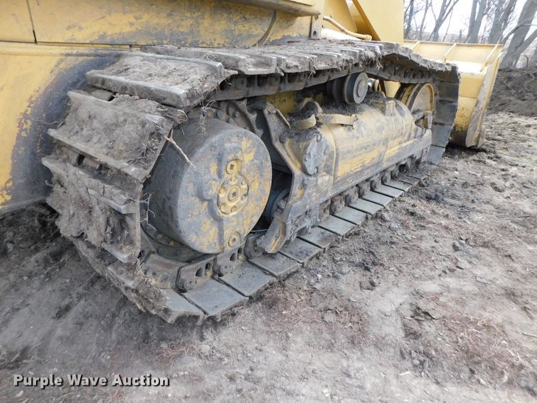 image for item DJ5965 1999 Caterpillar 963B  track loader