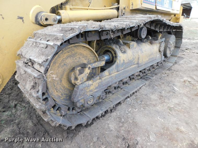 image for item DJ5965 1999 Caterpillar 963B  track loader