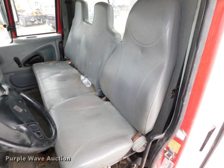 image for item DJ5969 2006 International 4300 SBA  forestry bucket truck