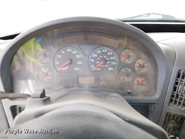 image for item DJ5969 2006 International 4300 SBA  forestry bucket truck